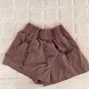 Vuori Women's Tan Athletic Shorts